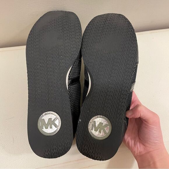 Michael Kors Maggie Trainer Sneakers Black Leather and Mesh - Picture 8 of 11